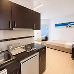 Naxos Mare Aparthotel 4*