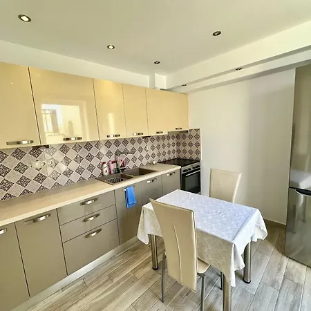Lägenhetshotell Naxos Mare 4*