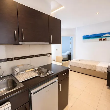 Naxos Mare شقة فندقية 4*